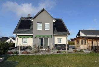 Hausansicht Gartenseite