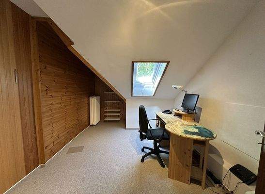 Arbeitszimmer OG