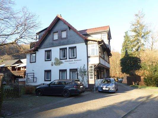 Gebäude Seitenansicht