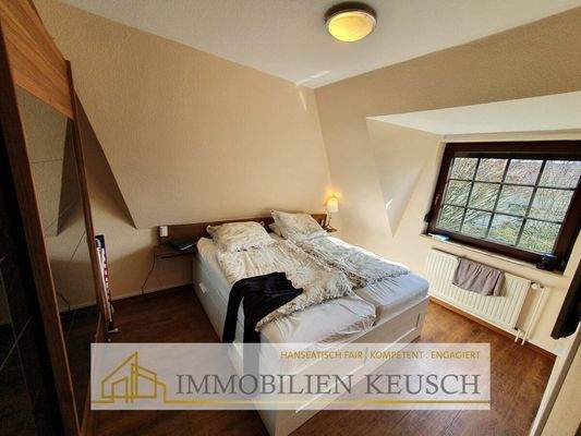 Geräumiges Schlafzimmer