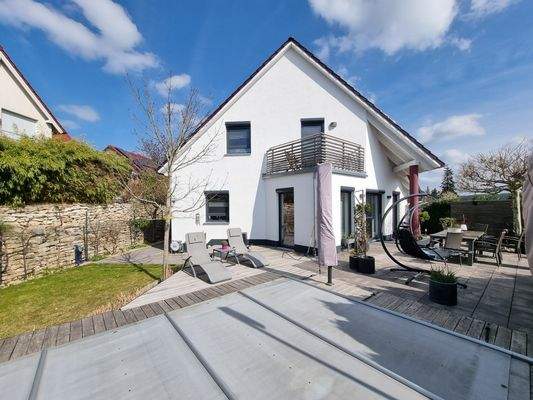 5_Hausansicht West-Seite.jpg