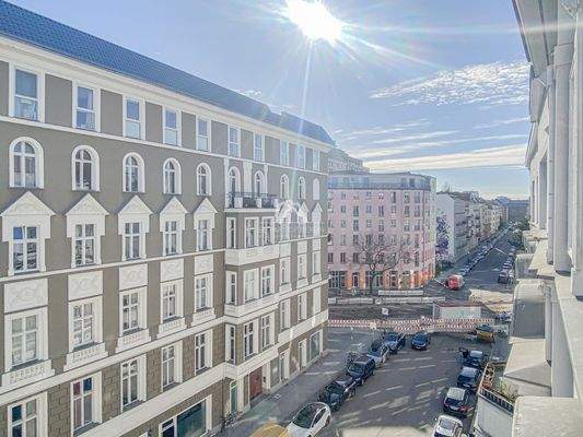 Blick vom Schlafzimmer 1