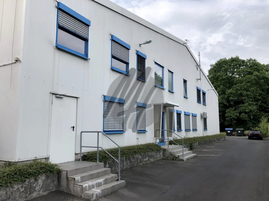 INFOS UNTER: 06171-586000