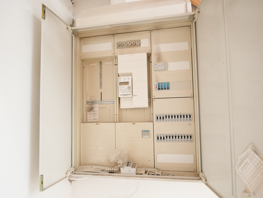 Elektro-Hauptverteiler-Kasten