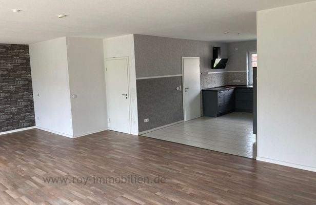 ...und offenem Küchenbereich