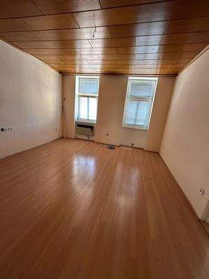 Fotos Wohnung vor der Sanierung