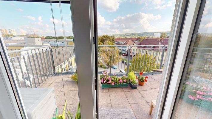 Dachterrasse und Aussicht Süd