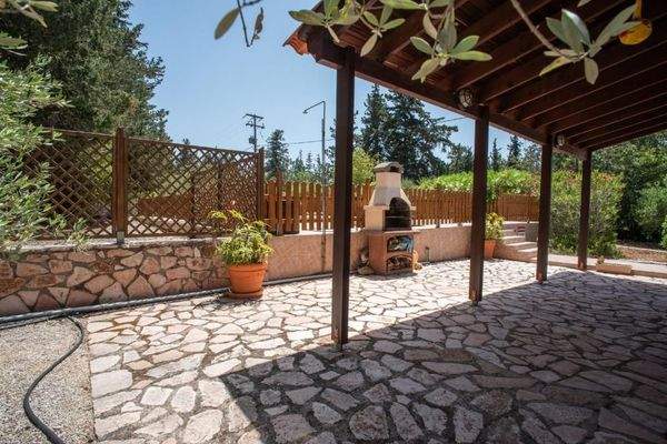 Kreta, Gavalochori: Ruhige traditionelle Villa, bezugsfertig, zu verkaufen