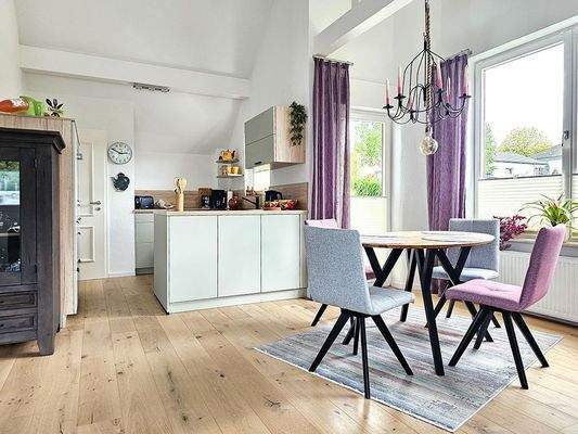 Wohn- und Essbereich