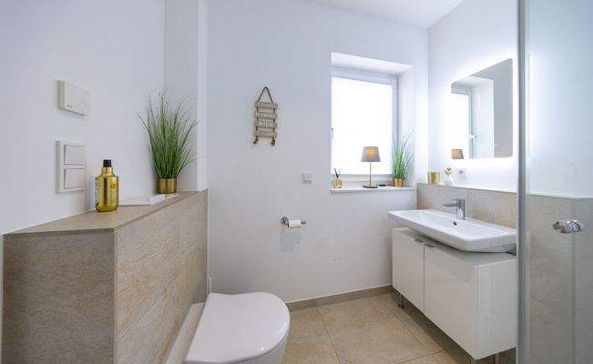 Tageslicht Duschbad im Erdgeschoss