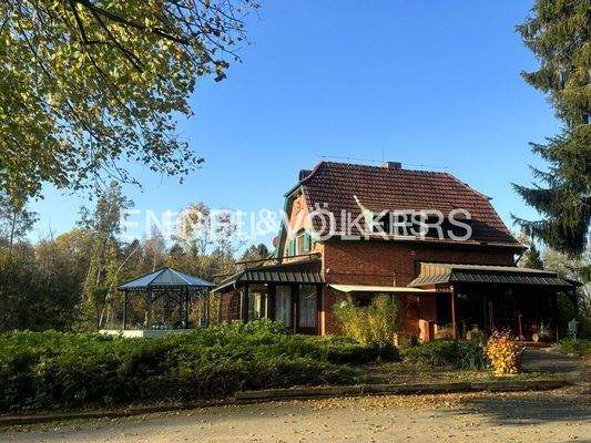 Haus mit Einliegerwohnung