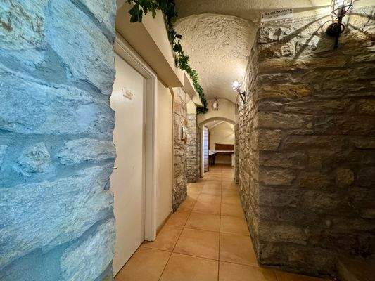 Einblick in den Gewölbekeller