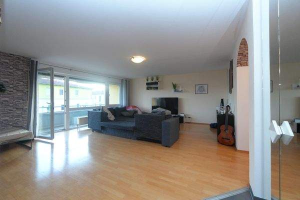 Wohnzimmer - 3,5 Zi WHG