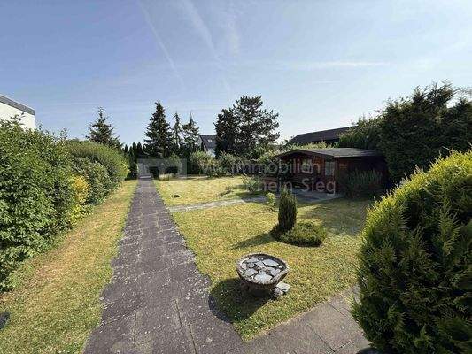 Blick auf den Vorgarten