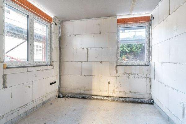 Kinderzimmer / Büro 