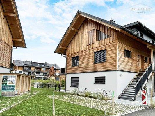 Parkplatz direkt beim Gebäude