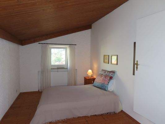 43 Zimmer 3 nach Osten.JPG