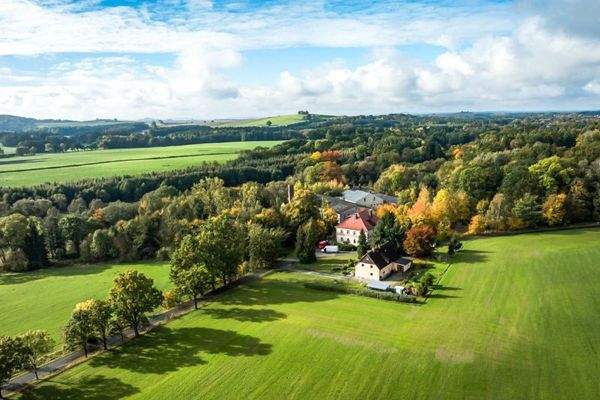 Zuwegung vom Bahnhof