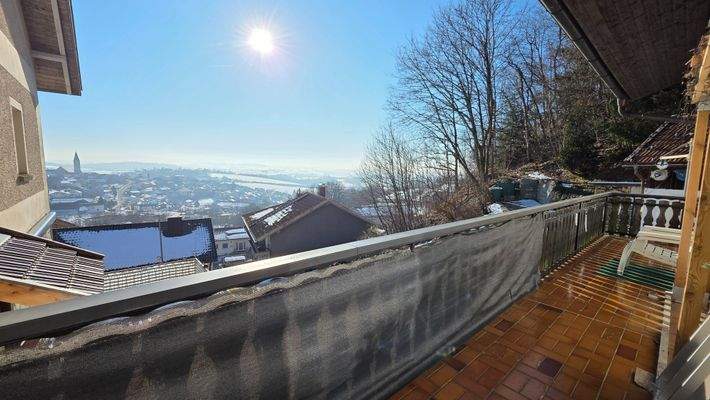 Balkon 1. OG linke Haushälfte