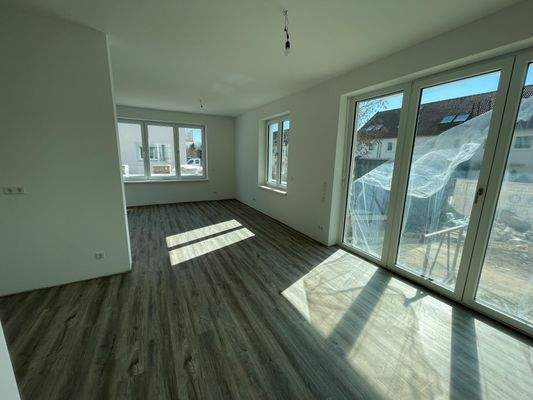 2025.04.03_Zimmer 2 (2).jpg