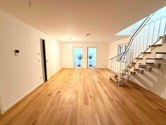 großes Studio im Souterrain