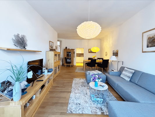 Wohnzimmer Blick zur Küche