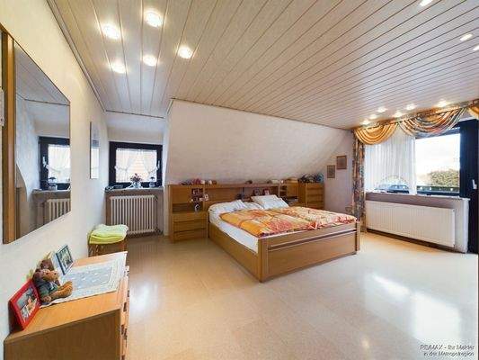 Schlafzimmer 1. OG