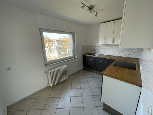 Wohnung-Rödgen-Bärner-Straße-24-50031-004-WE04-Küc