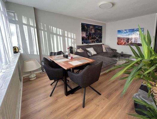 großzügiges WOHNEN.jpeg