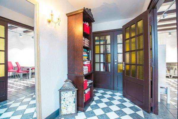 Eingangsbereich Gewerbe