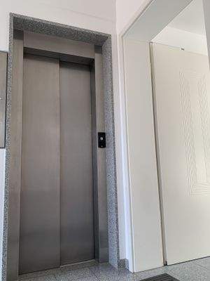 Aufzug codegesteuert