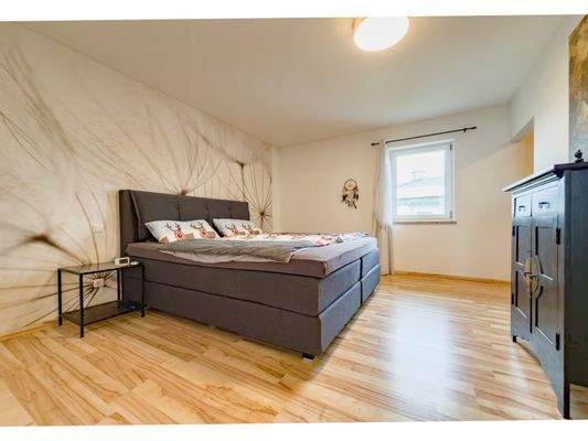 Schlafzimmer im OG