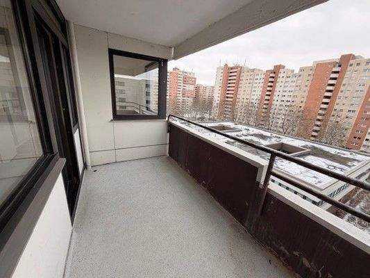 Balkon mit Stadtblick
