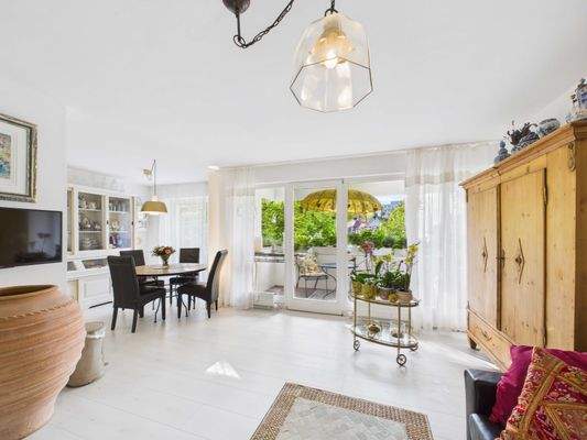 Wohnzimmer und Essbereich