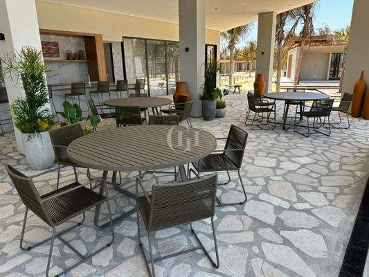 WhatsApp Image 2025-03-17 at 16.40.23 (2)