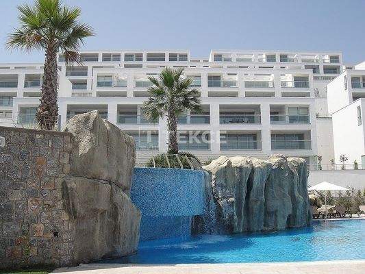 Sea-View Duplex Apartment with Balcony in Horizon Sky Resort in Muğla