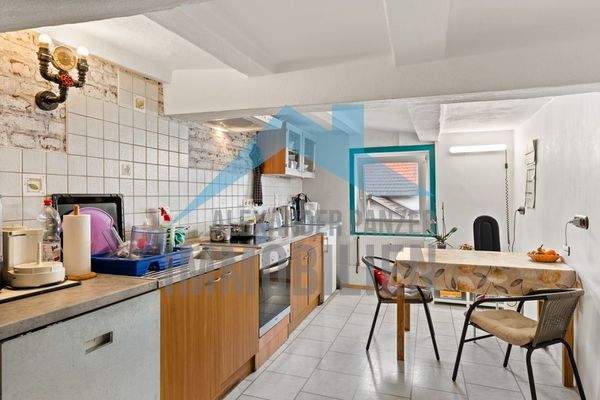 Wohnung rechts - Dachgeschoss