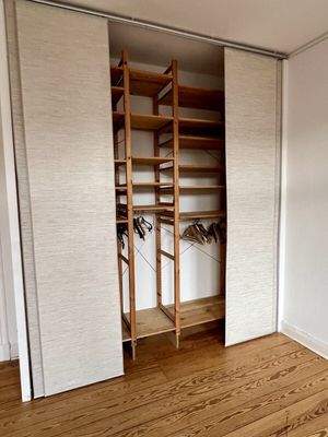 Schrank in Zimmer 2
