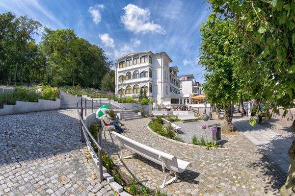 Haus am Meer Vorplatz