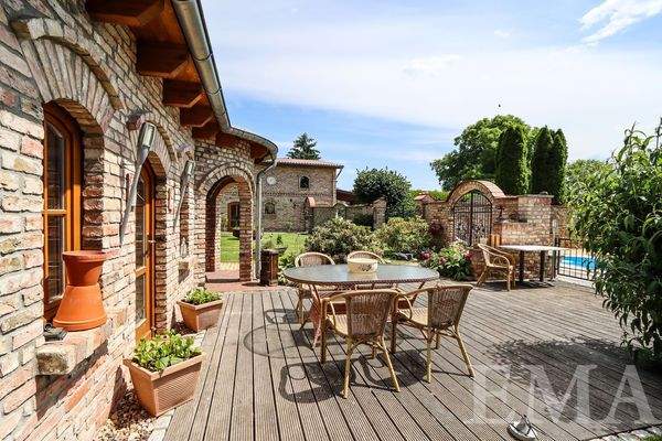 Terrasse vom Partyhaus