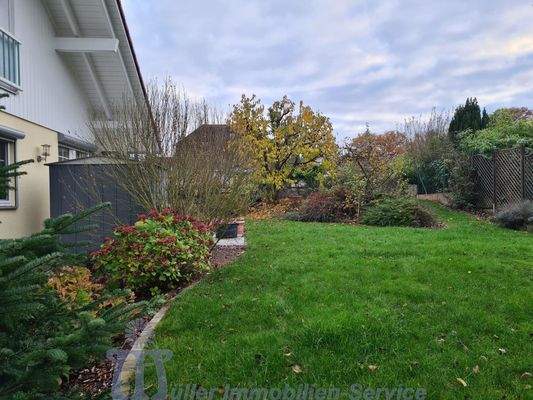 Foto 4_Gartenansicht.jpg