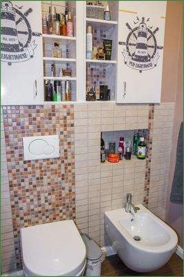  Bidet und WC im Erdgeschoss