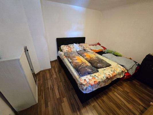 DG 1 Schlafzimmer.jpg