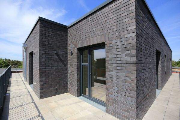 umlaufende Dachterrasse