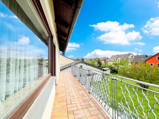 Balkon im Obergeschoss