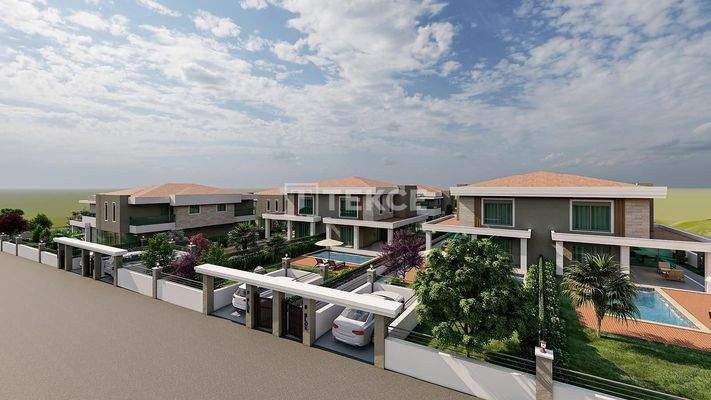 Villas with Private Swimming Pools and Gardens in Manavgat