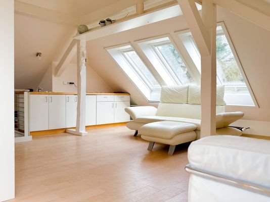 Studio im Dachgeschoss 