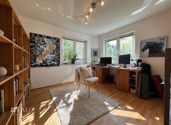 Büro / Kinderzimmer