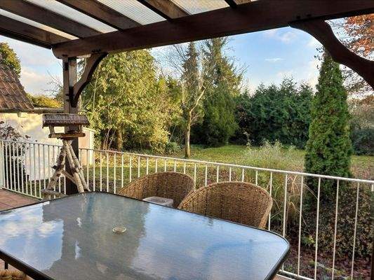 überdachte Terrasse