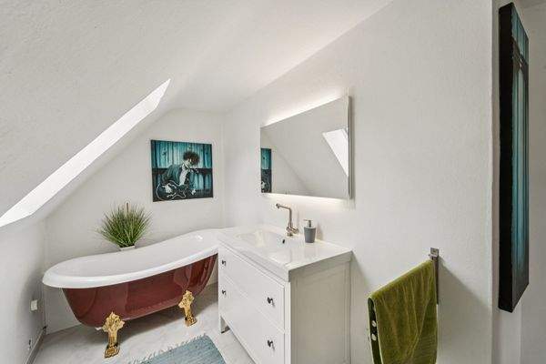 Wannenbad im Obergeschoss